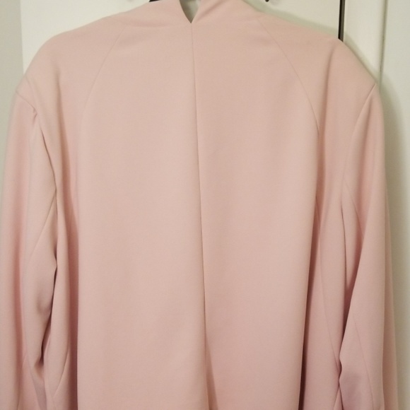 Jacket - Picture 2 of 7